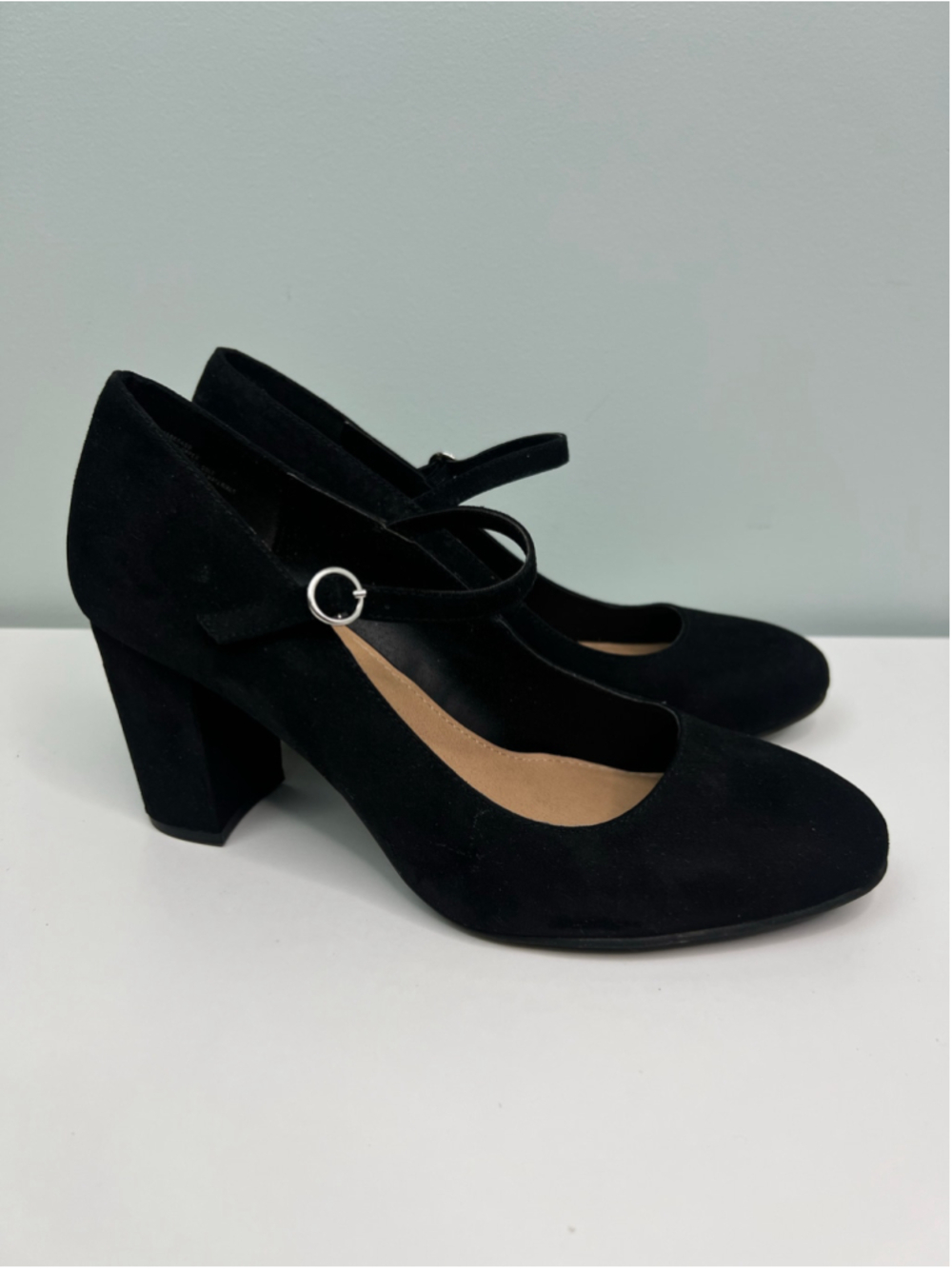 Torrid Black Mary Jane Black Heels Size 10.5 Wide Classic Suede Pump Ankle Strap